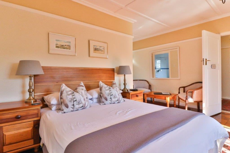 To Let 10 Bedroom Property for Rent in Rondebosch Western Cape